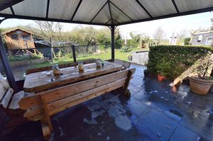 Outside Covered Entertaining Area- click for photo gallery